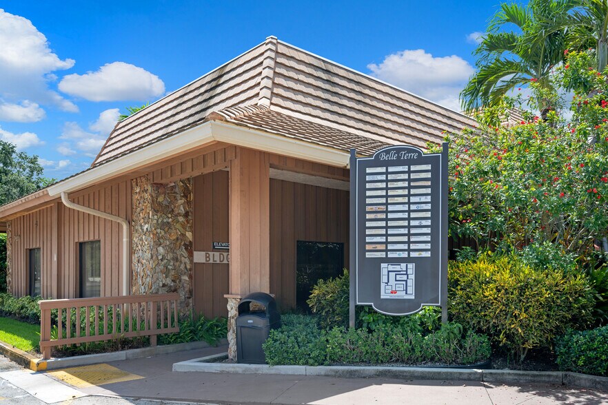 Primary Photo Of 7800 W Oakland Park Blvd, Sunrise Medical For Sale