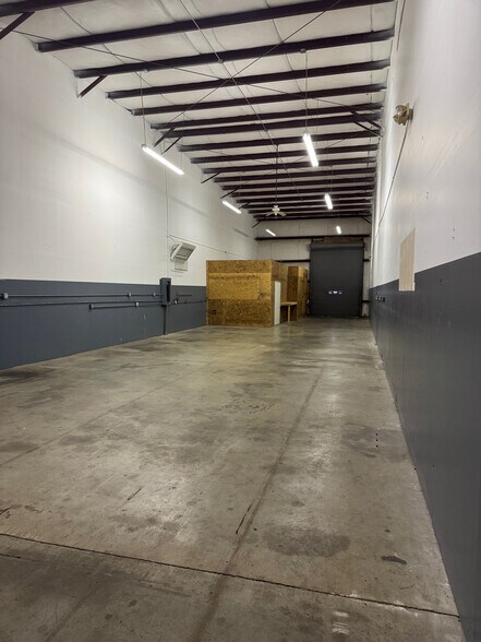 More Photos Of 8105 Richmond Rd, Toano Warehouse For Lease