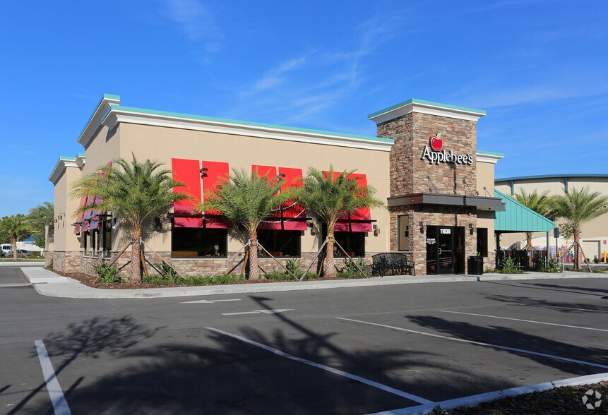 More Photos Of 11030 International Dr, Orlando Restaurant For Lease