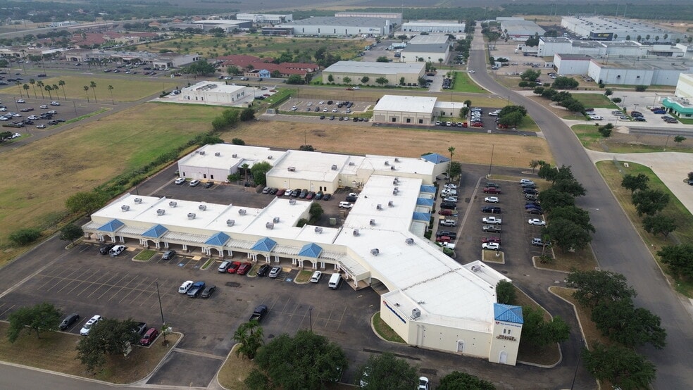 More Photos Of 909 Business Park Dr, Mission Office For Lease