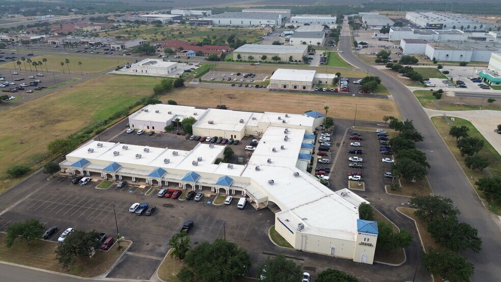 More Photos Of 909 Business Park Dr, Mission Office For Lease