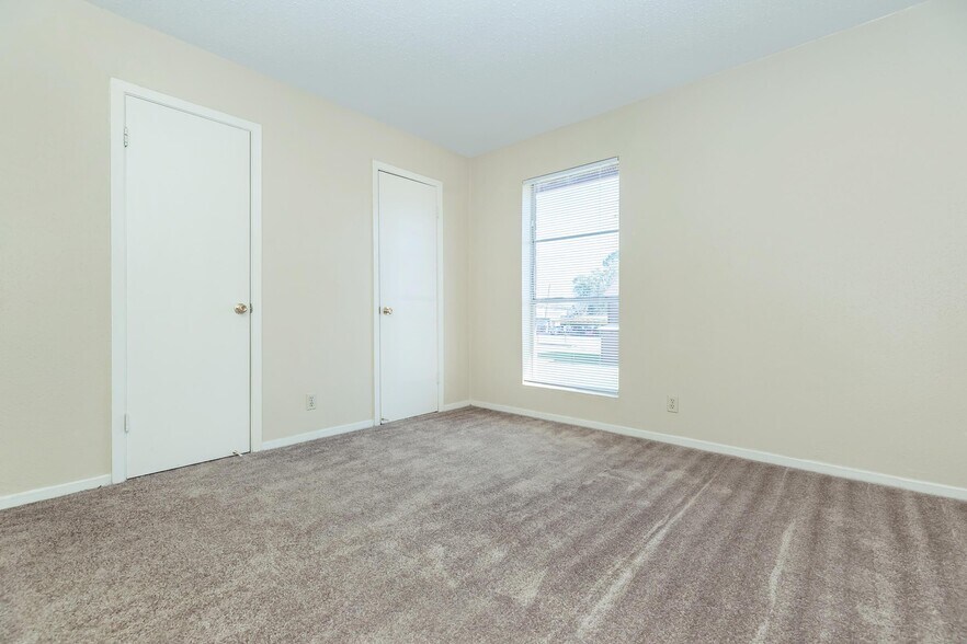 More Photos Of 4075 Laurel St, Beaumont Apartments For Sale
