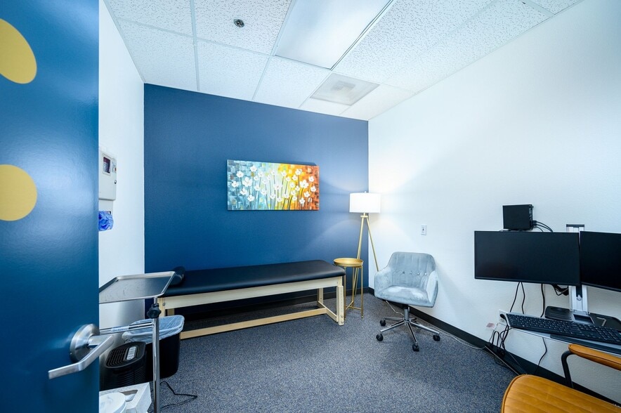 More Photos Of 308 N Villa Rd, Newberg Medical For Lease