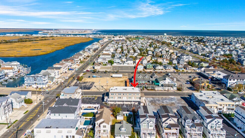 More Photos Of 260-274 21st St, Avalon Office Residential For Sale