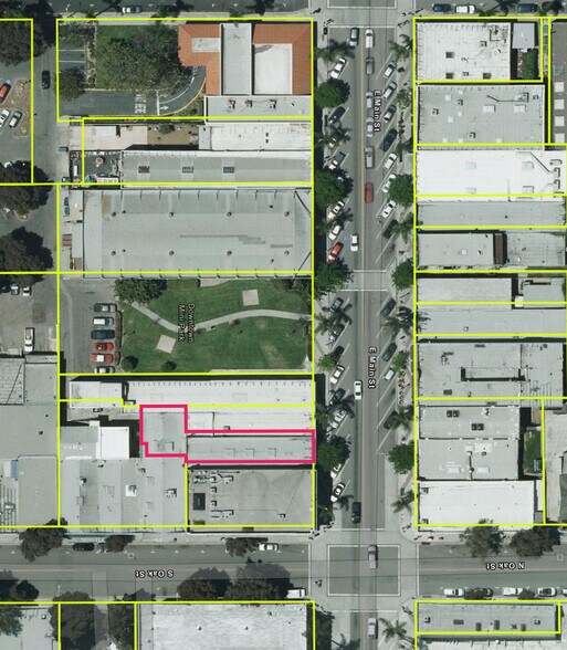 More Photos Of 384 E Main St, Ventura Storefront For Sale