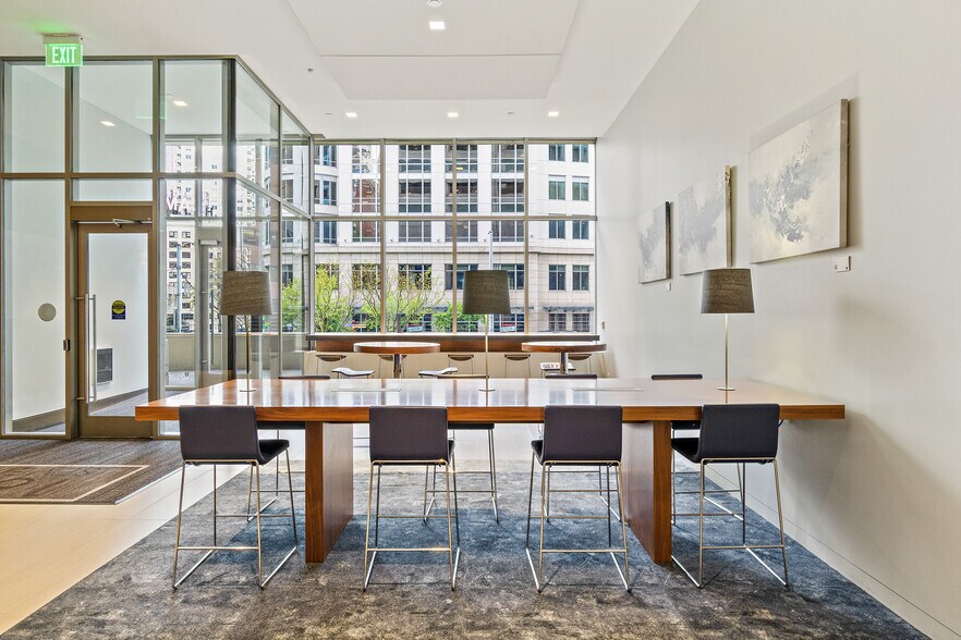 More Photos Of 1600 7th Ave, Seattle Office For Lease