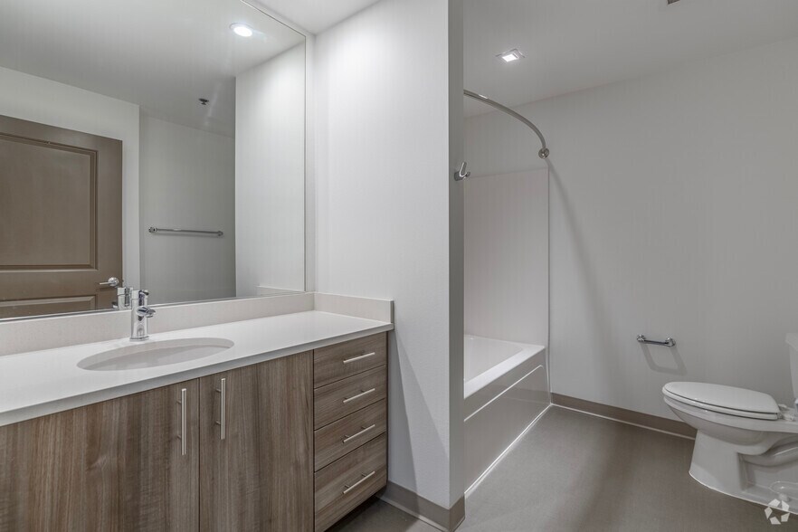 More Photos Of 6523 NE Cherry Dr, Hillsboro Apartments For Lease
