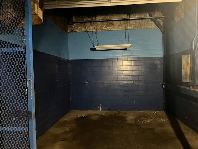 More Photos Of 836 Broadway Ave, Cleveland Manufacturing For Sale