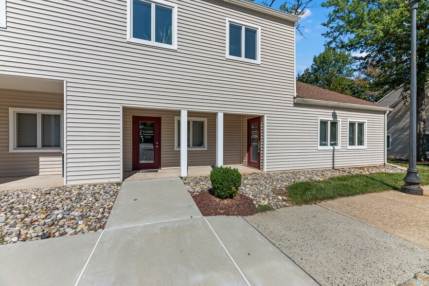 More Photos Of 11 Clyde Rd, Somerset Office For Sale