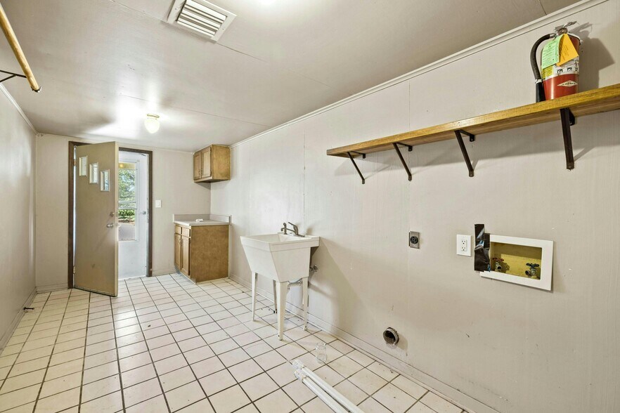 More Photos Of 14410 Hero Way W, Leander Land For Sale