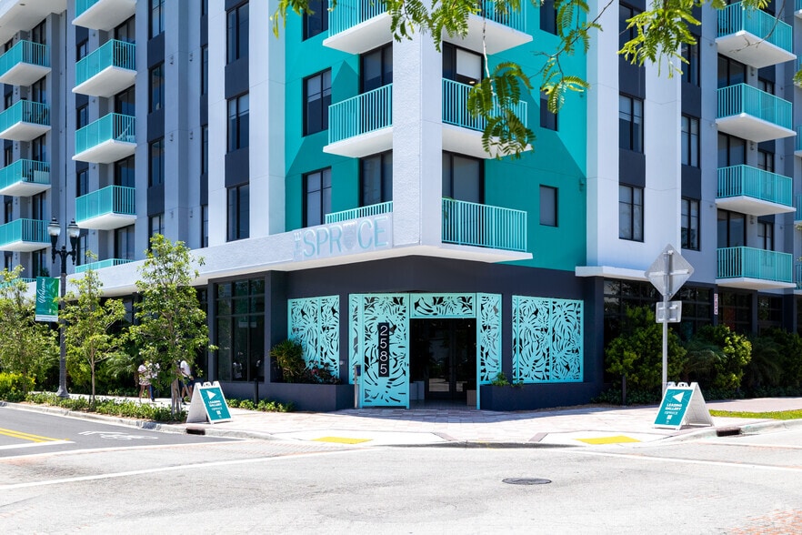More Photos Of 2585 Spruce Ave, West Palm Beach Apartments For Lease