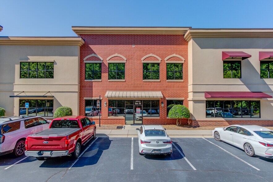 More Photos Of 6525 Shiloh Rd, Alpharetta Office Residential For Sale