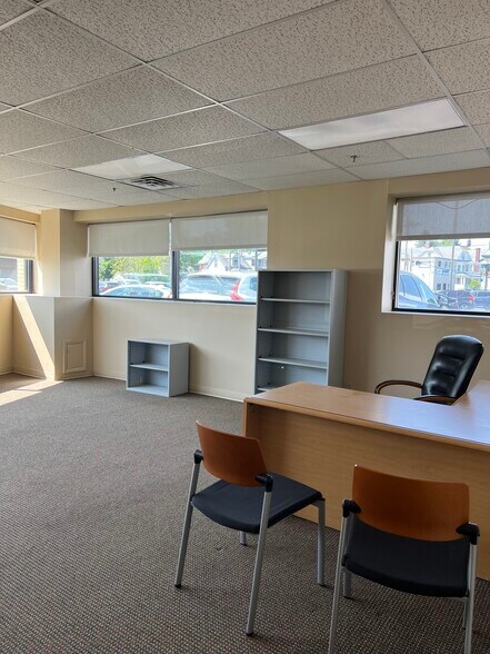 More Photos Of 1224 W Genesee St, Syracuse Office For Lease