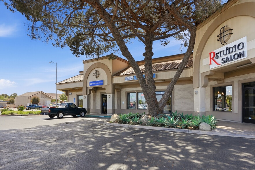 More Photos Of , Santa Maria General Retail For Sale