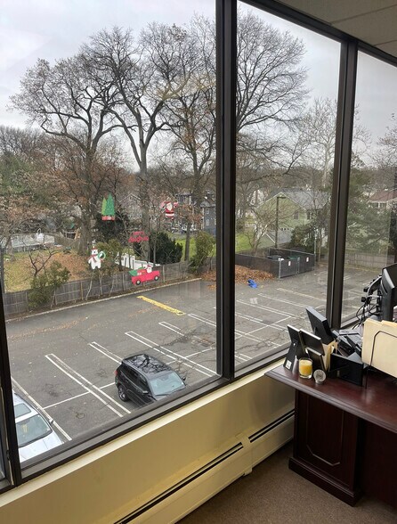 More Photos Of 100 Morris Ave, Springfield Office For Lease