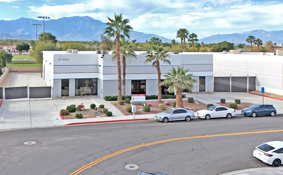 More Photos Of 39665 Entrepreneur Ln, Palm Desert Warehouse For Lease