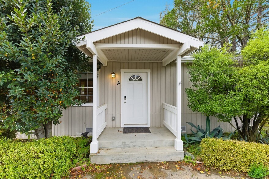 More Photos Of 567 San Geronimo Valley Dr, San Geronimo Apartments For Sale