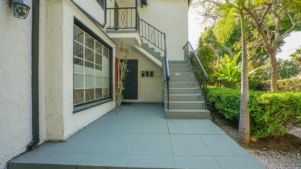 More Photos Of 6112-6114 Saturn St, Los Angeles Apartments For Sale