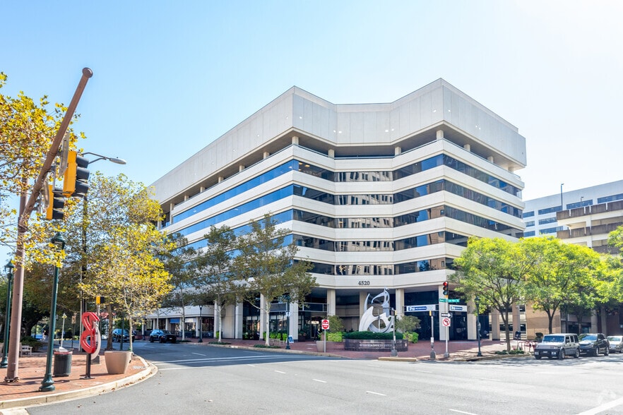 More Photos Of 4520 East West Hwy, Bethesda Office For Lease