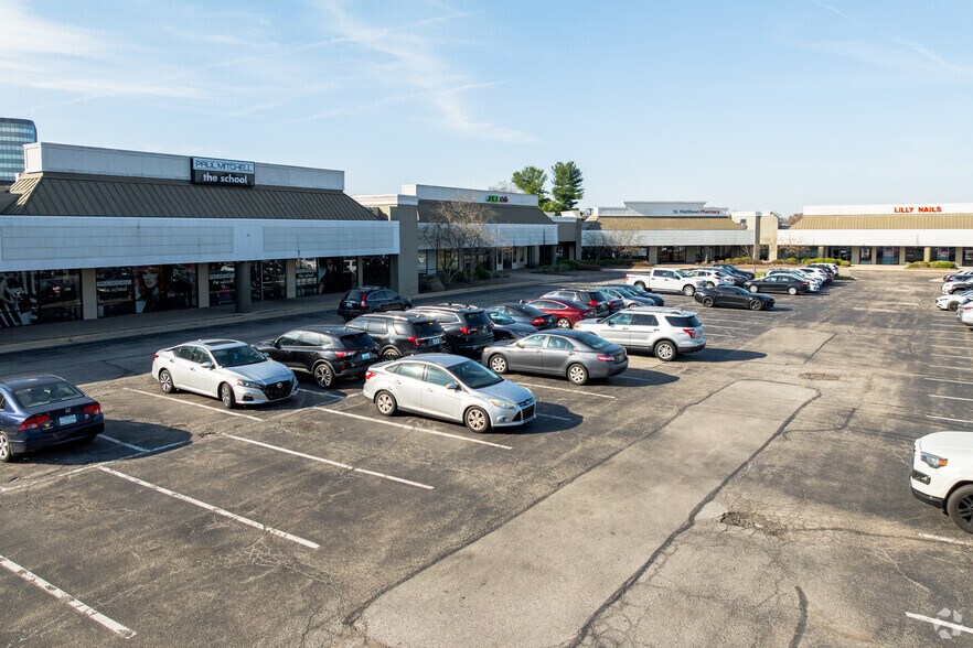 More Photos Of 150-300 N Hurstbourne Pky, Louisville General Retail For Sale