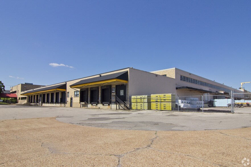More Photos Of 191-195 Polk Ave, Nashville Distribution For Sale