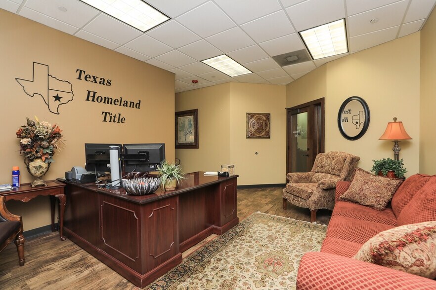 More Photos Of 2200 N FM 3083 Rd W, Conroe Office For Lease