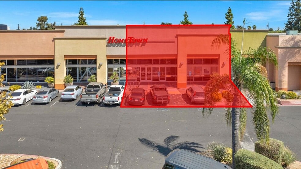 More Photos Of 3730-3780 N Blackstone Ave, Fresno Unknown For Lease