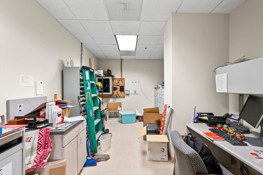 More Photos Of 9161 Liberia Ave, Manassas Medical For Sale