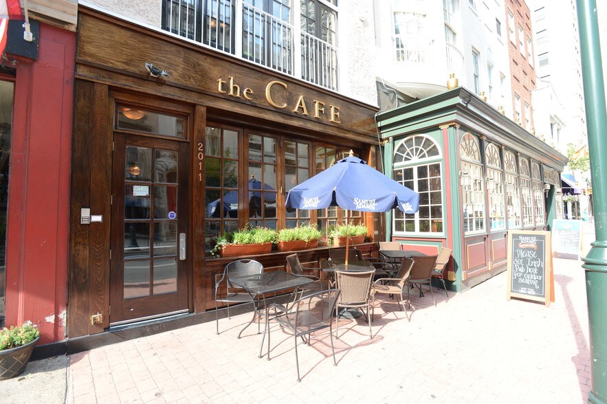 More Photos Of 2007-2011 Walnut St, Philadelphia Apartments For Sale