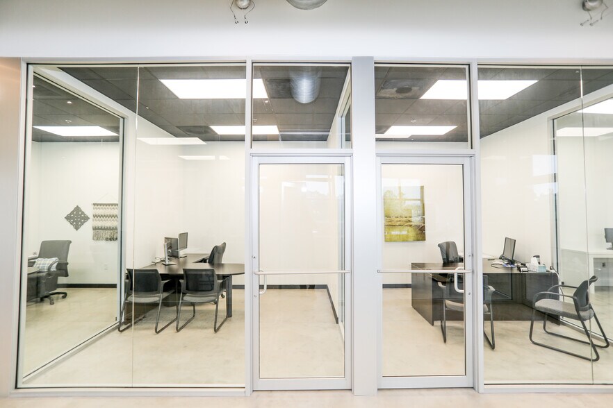 More Photos Of 525 Woodland Square Blvd, Conroe Coworking Space