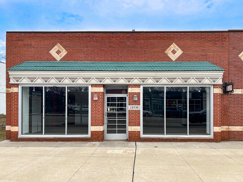 More Photos Of 19330 Livernois Ave, Detroit General Retail For Lease