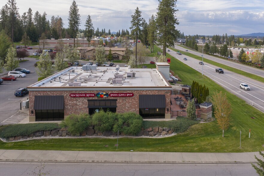 More Photos Of 405 W Canfield Ave, Coeur d'Alene Restaurant For Sale