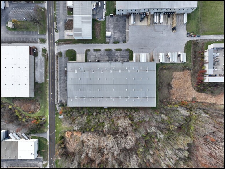 More Photos Of 3610 Independence Dr, Fort Wayne Warehouse For Sale