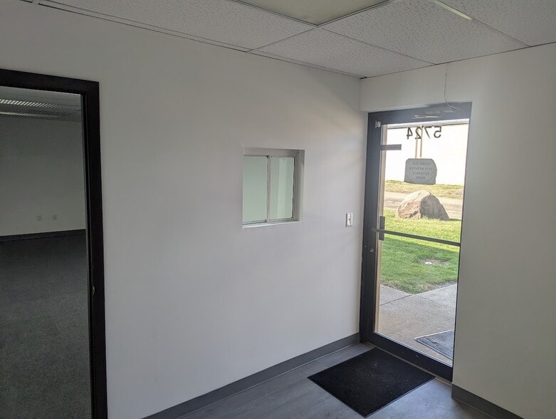 More Photos Of 5724 Webster St, Dayton Manufacturing For Lease