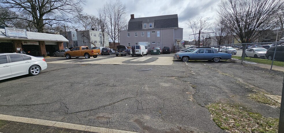 More Photos Of 44 Park Ave, East Orange General Retail For Sale