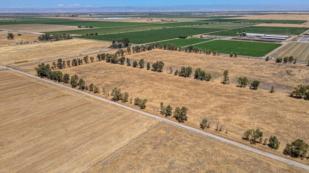 More Photos Of 30 W Sandy Mush Rd, Merced Industrial For Sale