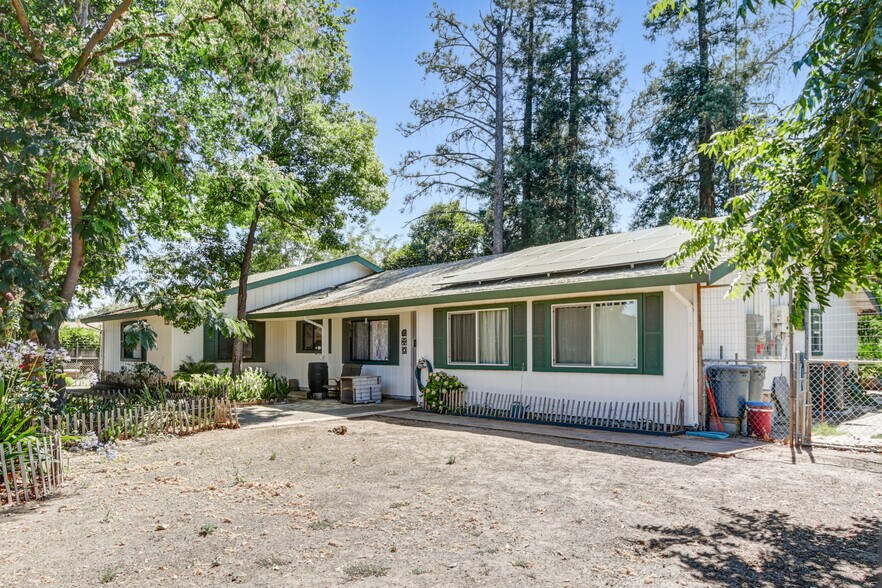 More Photos Of 4833 College Oak Dr, Sacramento Multifamily For Sale