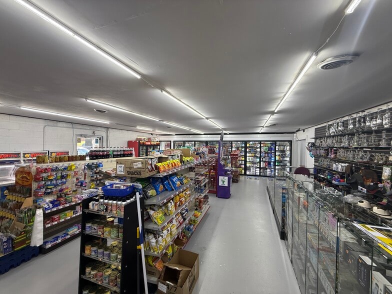 More Photos Of 2245 Spring Place Rd SE, Cleveland Apartments For Sale