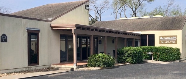 Primary Photo Of 4122 Weber Rd, Corpus Christi Medical For Lease