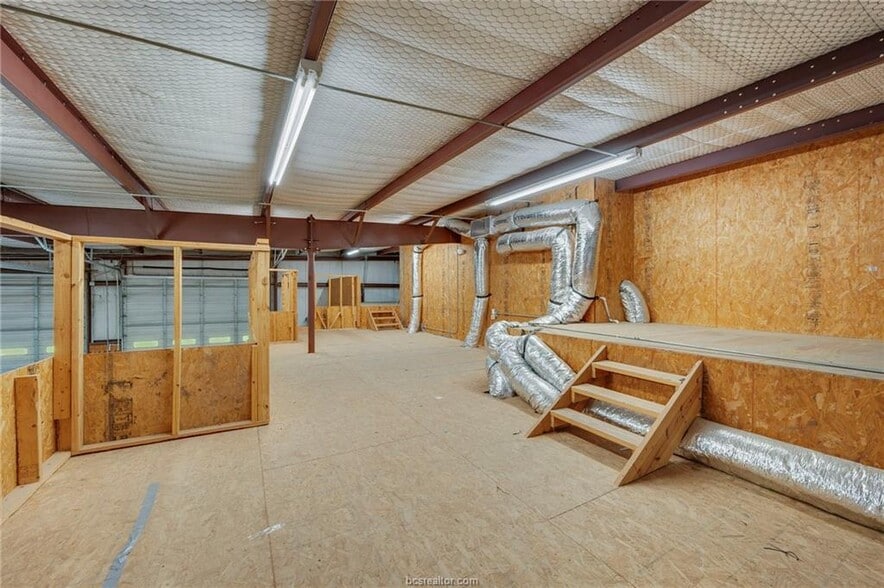 More Photos Of 1134 Finfeather Rd, Bryan Light Manufacturing For Sale