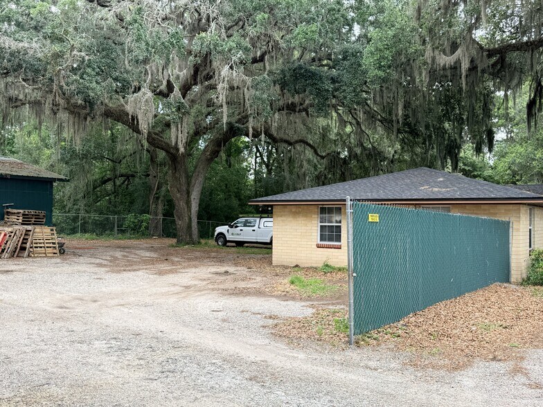 More Photos Of 463509 Sr-200, Yulee Office Residential For Sale