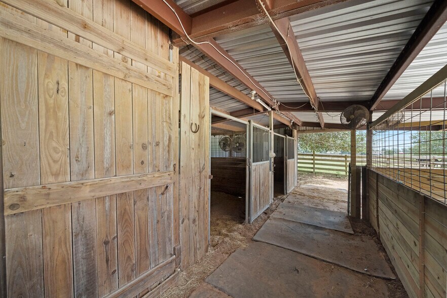 More Photos Of 34483 FM 1488, Hempstead Land For Sale