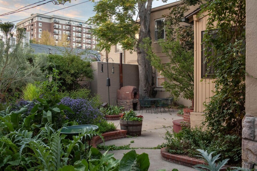 More Photos Of 2147-2151 Tremont Pl, Denver Hospitality For Sale