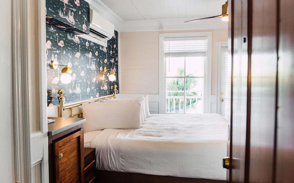More Photos Of 51 Avenue C, Apalachicola Hotel For Sale