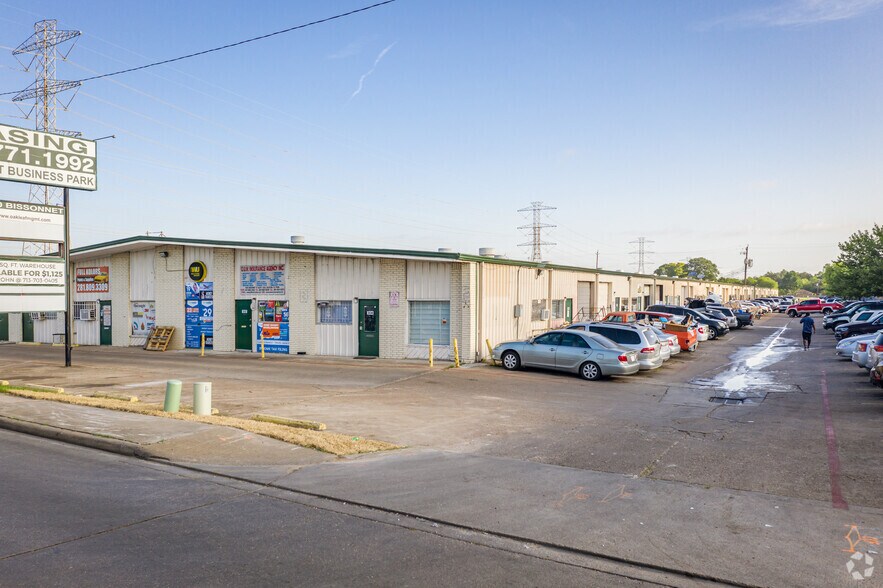 11450 St, Houston, TX 77099 Industrial For Lease