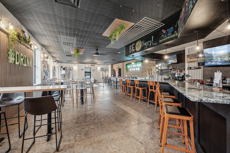 More Photos Of 100 State St N, Waseca Restaurant For Sale