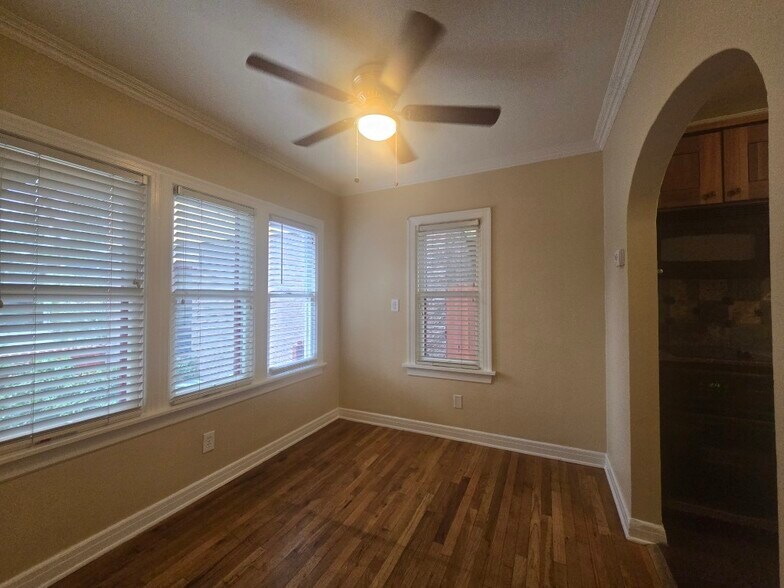 More Photos Of 819 W Gurley St, Prescott Apartments For Sale