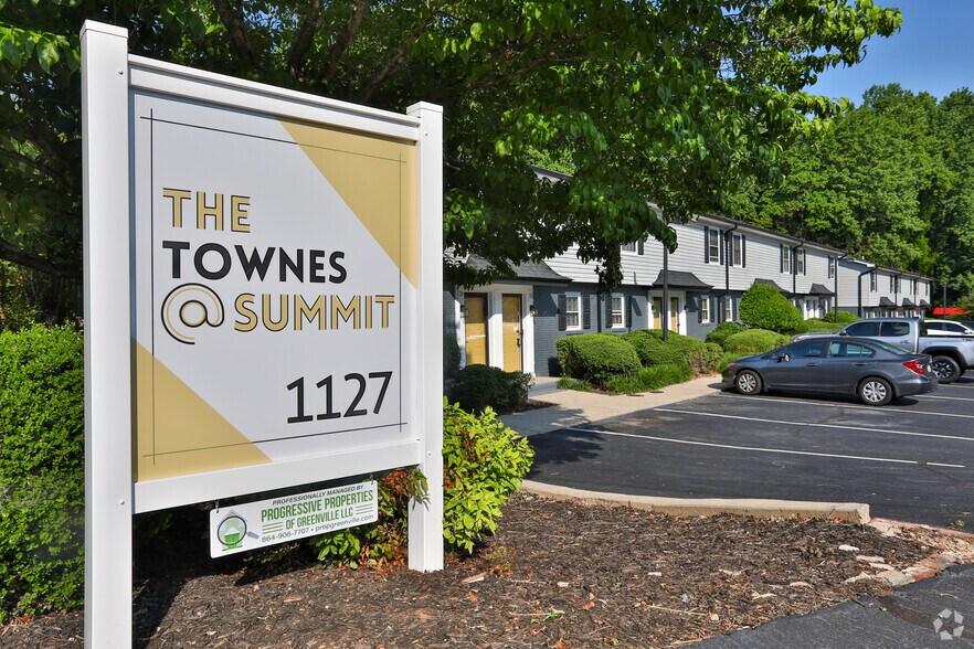 More Photos Of 1127 Rutherford Rd, Greenville Apartments For Sale