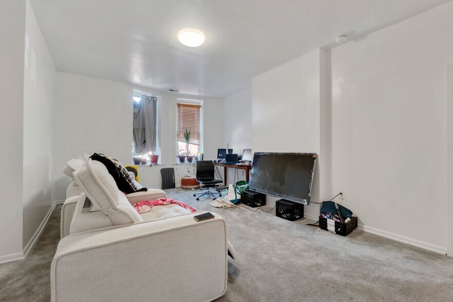 More Photos Of 2516-2520 N Charles St, Baltimore Apartments For Sale