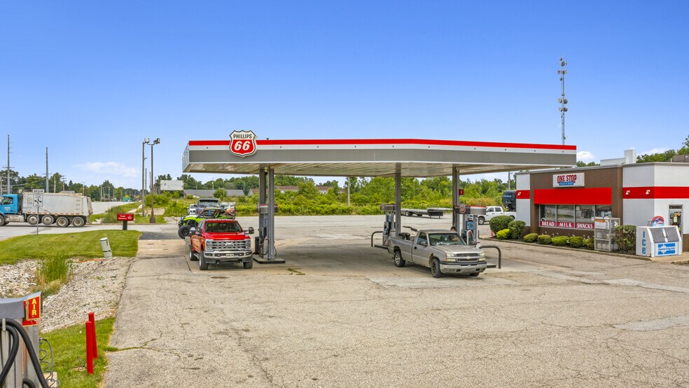 More Photos Of 795 Michigan Rd, Plymouth Service Station For Sale